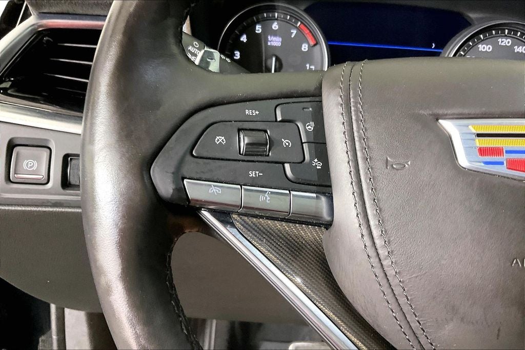 2024 Cadillac XT6 Sport
