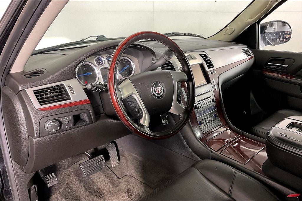 2013 Cadillac Escalade Luxury