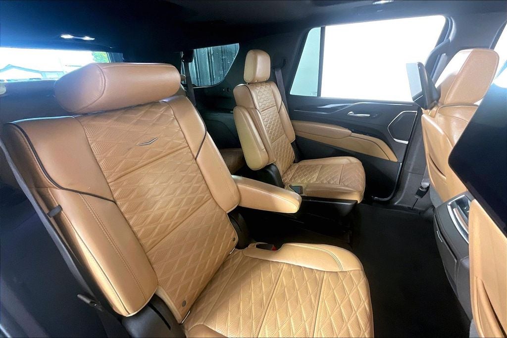 2021 Cadillac Escalade Premium Luxury