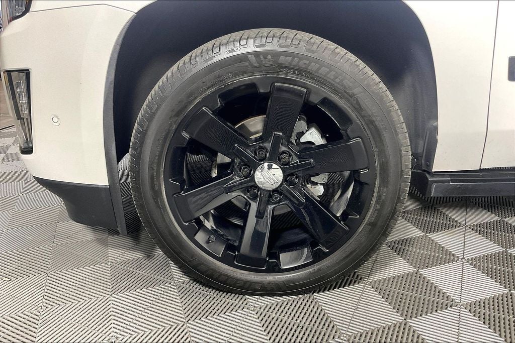 2018 Cadillac Escalade Platinum Edition