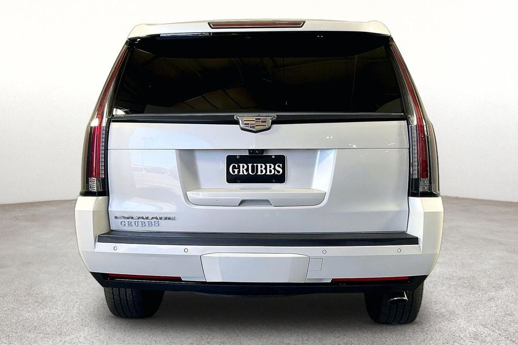 2018 Cadillac Escalade Platinum Edition