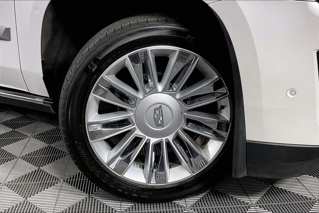 2017 Cadillac Escalade Platinum Edition