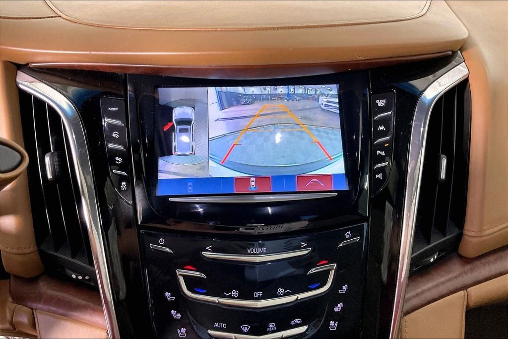 2017 Cadillac Escalade Platinum Edition