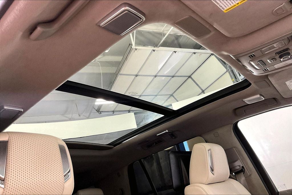 2023 Cadillac Escalade Sport Platinum