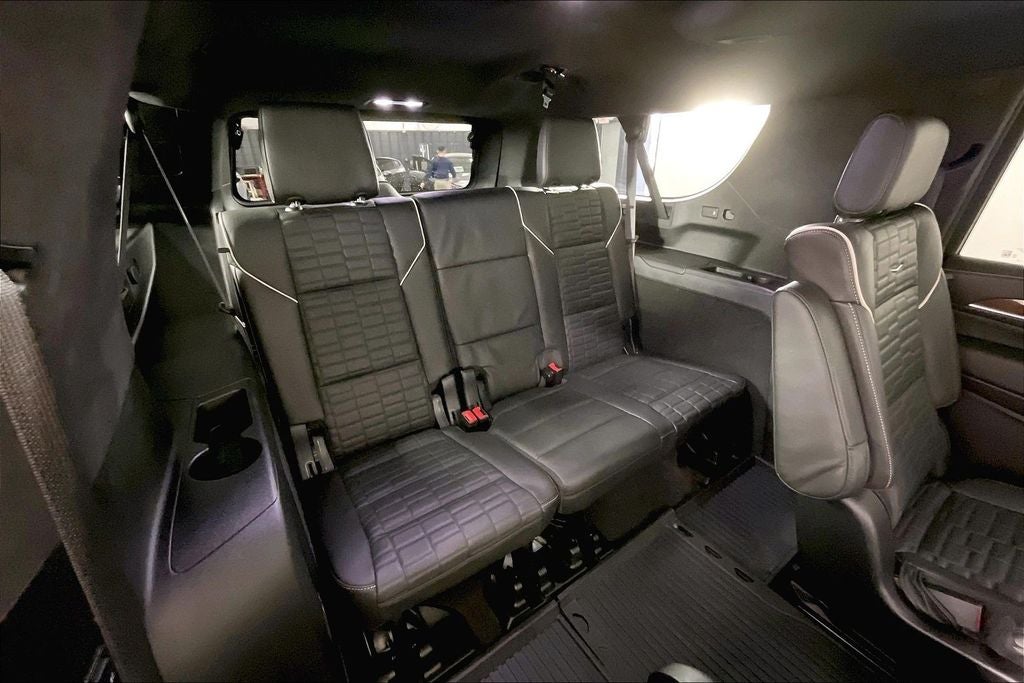 2024 Cadillac Escalade ESV Sport Platinum