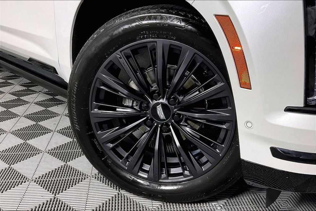 2025 Cadillac Escalade Sport Platinum