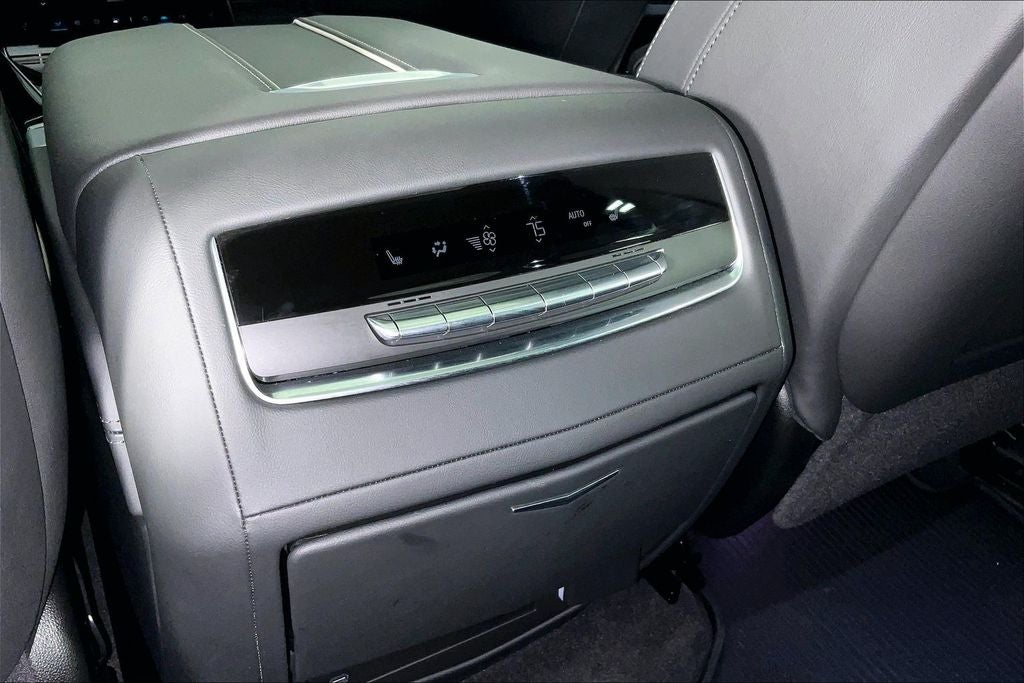 2025 Cadillac Escalade Sport