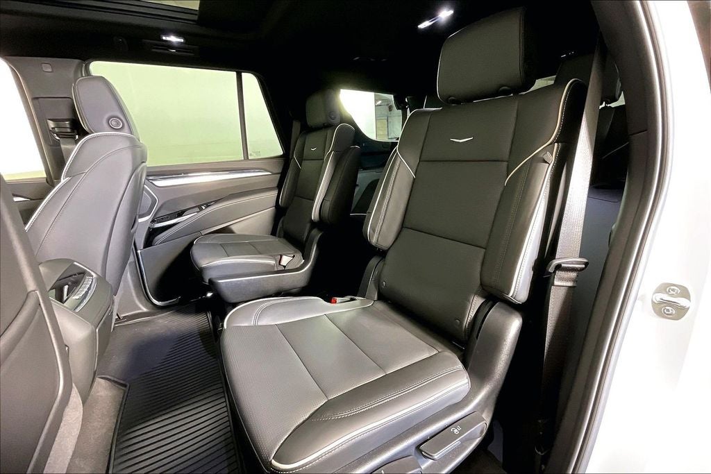 2025 Cadillac Escalade Sport