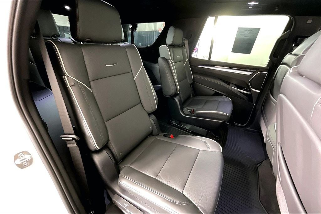 2025 Cadillac Escalade Sport