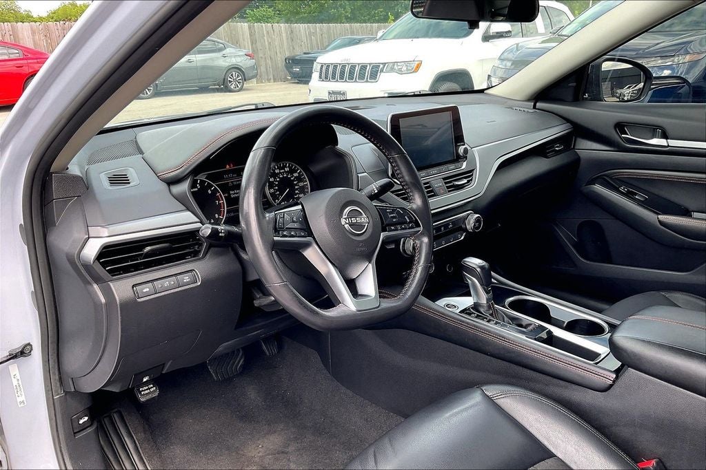 2023 Nissan Altima 2.5 SR