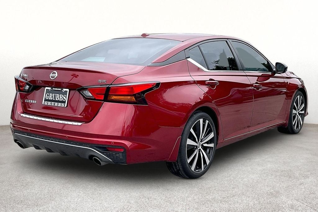 2021 Nissan Altima 2.5 SR
