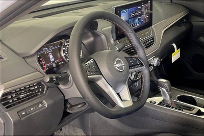 2026 Nissan Altima SR