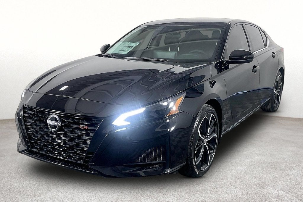 2026 Nissan Altima SR