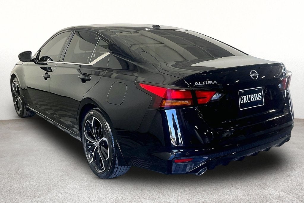 2026 Nissan Altima SR