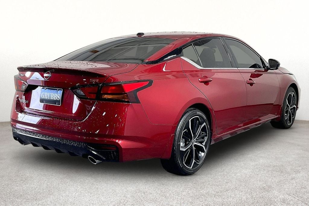 2026 Nissan Altima SR