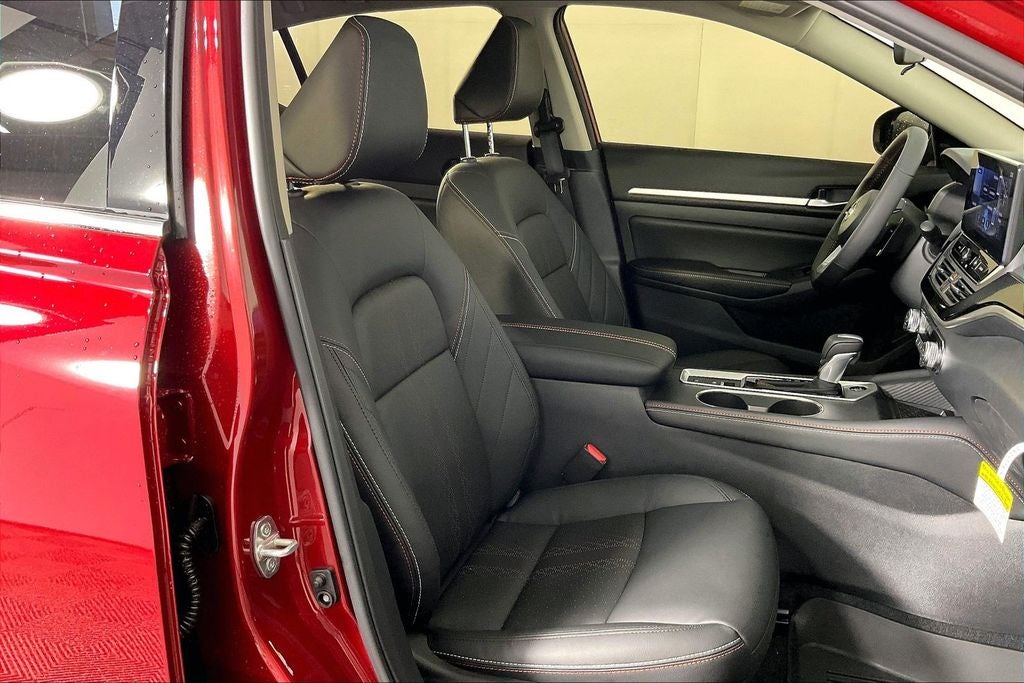 2026 Nissan Altima SR