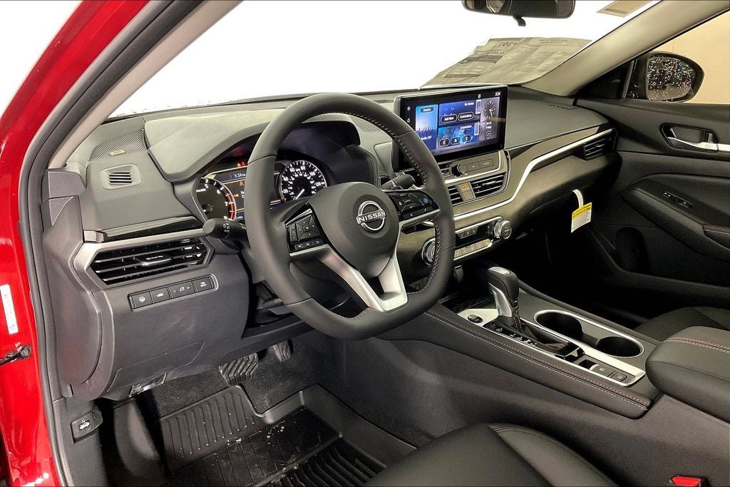 2026 Nissan Altima SR