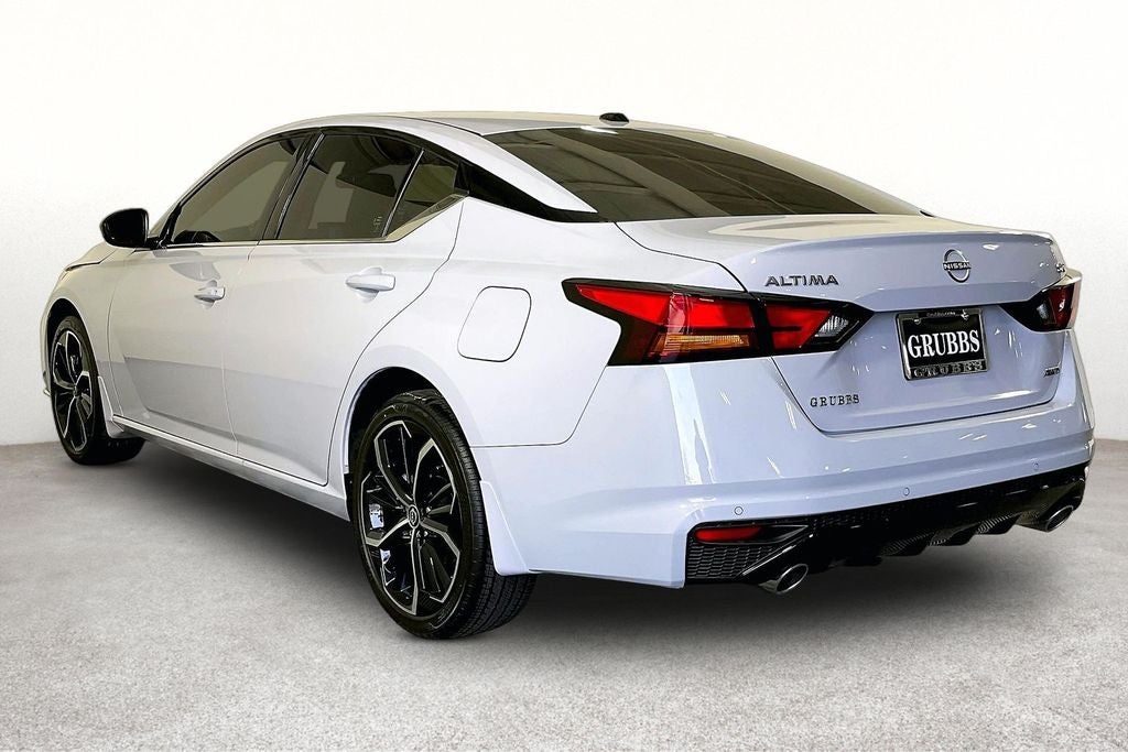2026 Nissan Altima SR