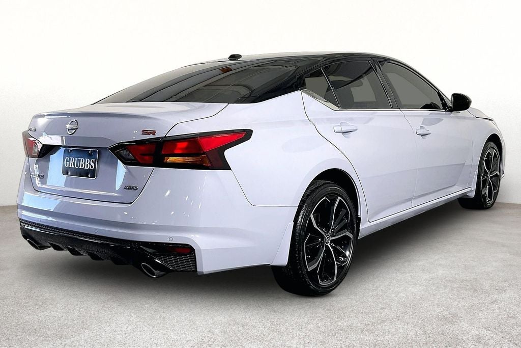 2026 Nissan Altima SR