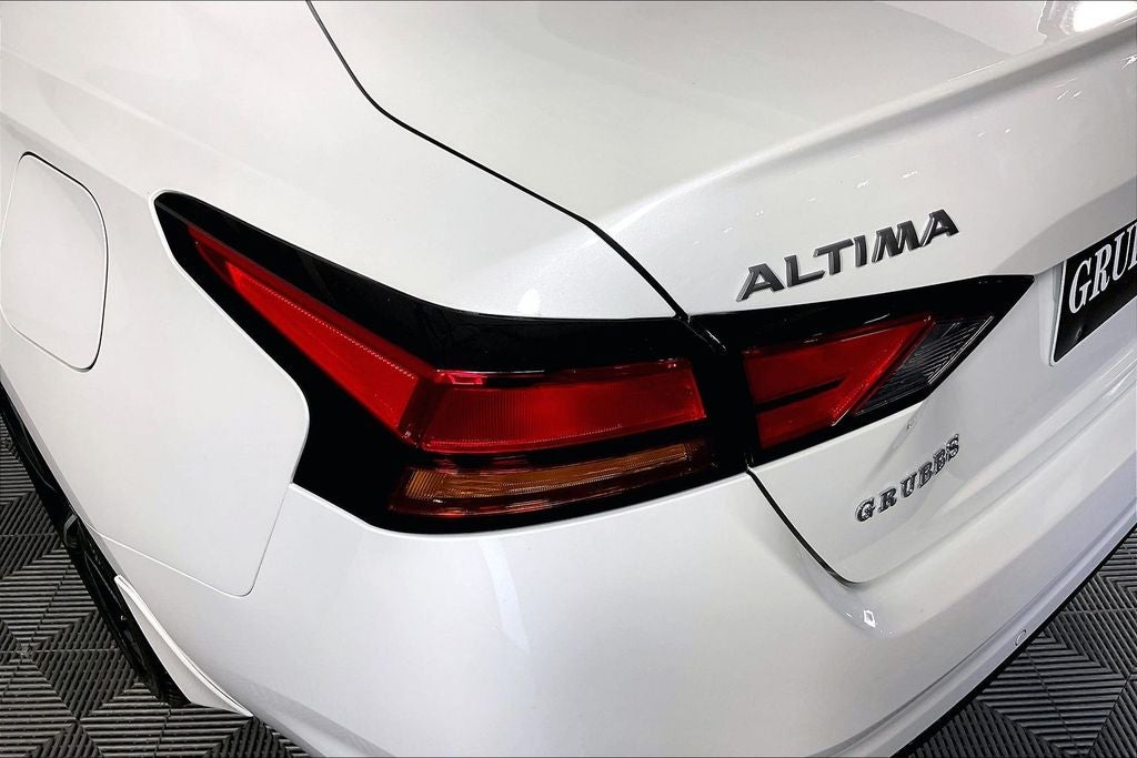 2026 Nissan Altima SR