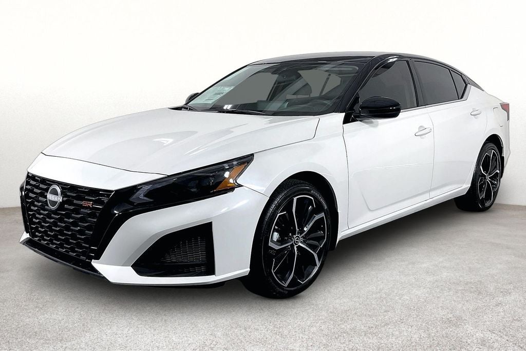 2026 Nissan Altima SR