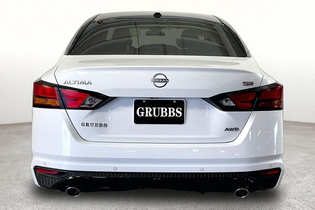 2026 Nissan Altima SR