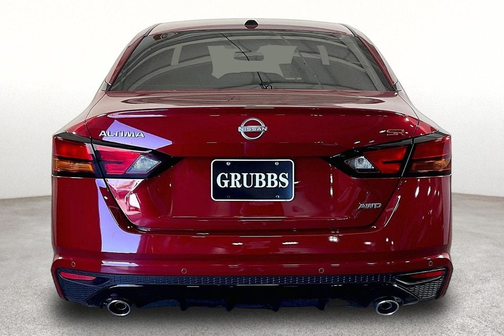 2026 Nissan Altima SR