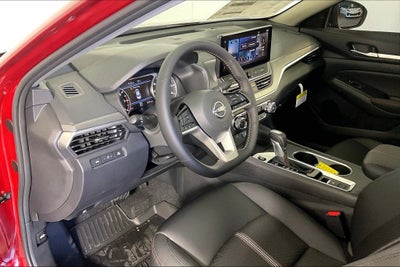 2026 Nissan Altima SR