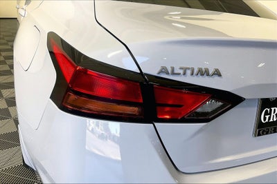 2026 Nissan Altima SR