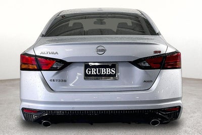 2025 Nissan Altima SR