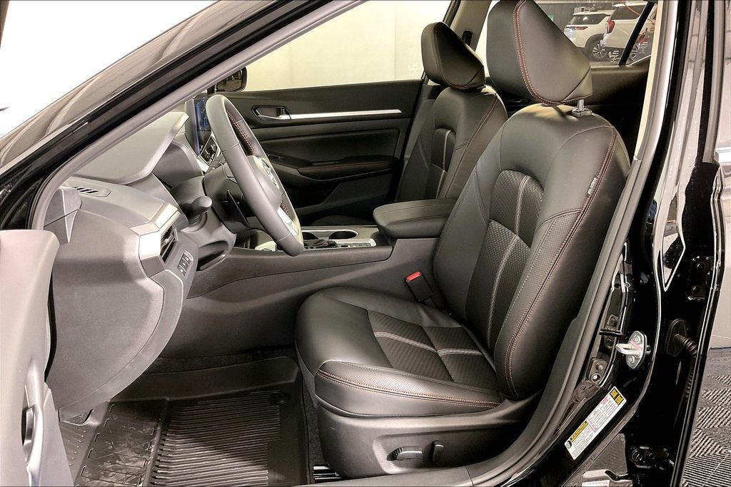 2026 Nissan Altima SR Midnight Edition®