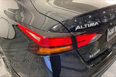 2026 Nissan Altima SR Midnight Edition®