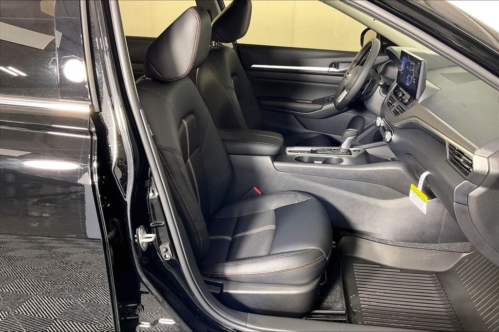 2026 Nissan Altima SR Midnight Edition®