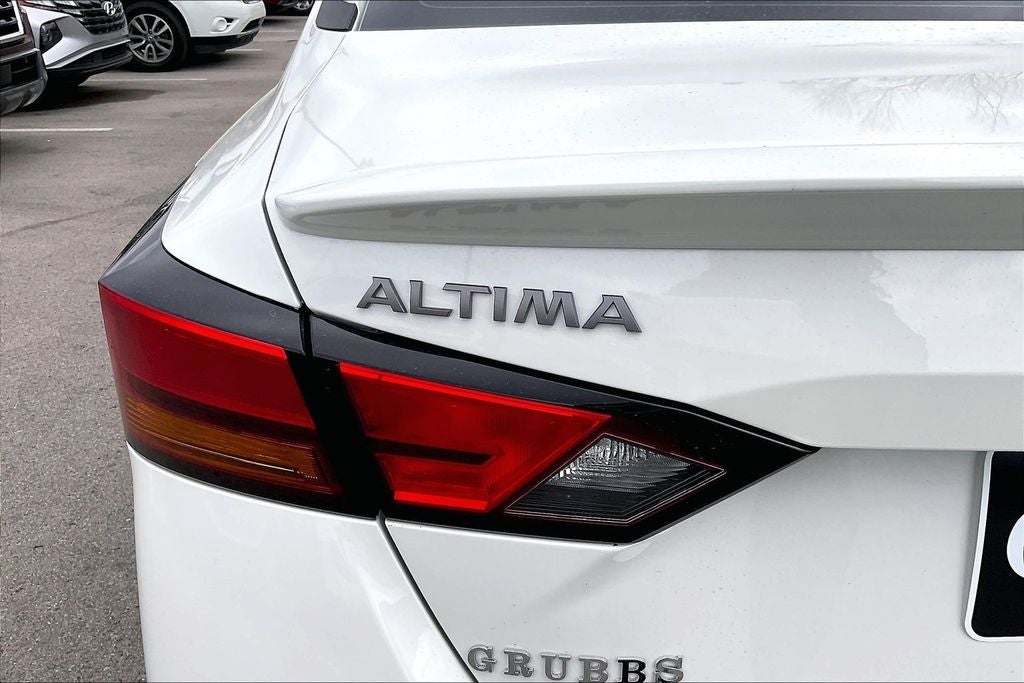 2026 Nissan Altima SV