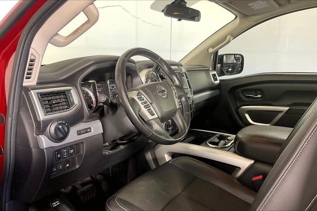 2019 Nissan Titan PRO-4X