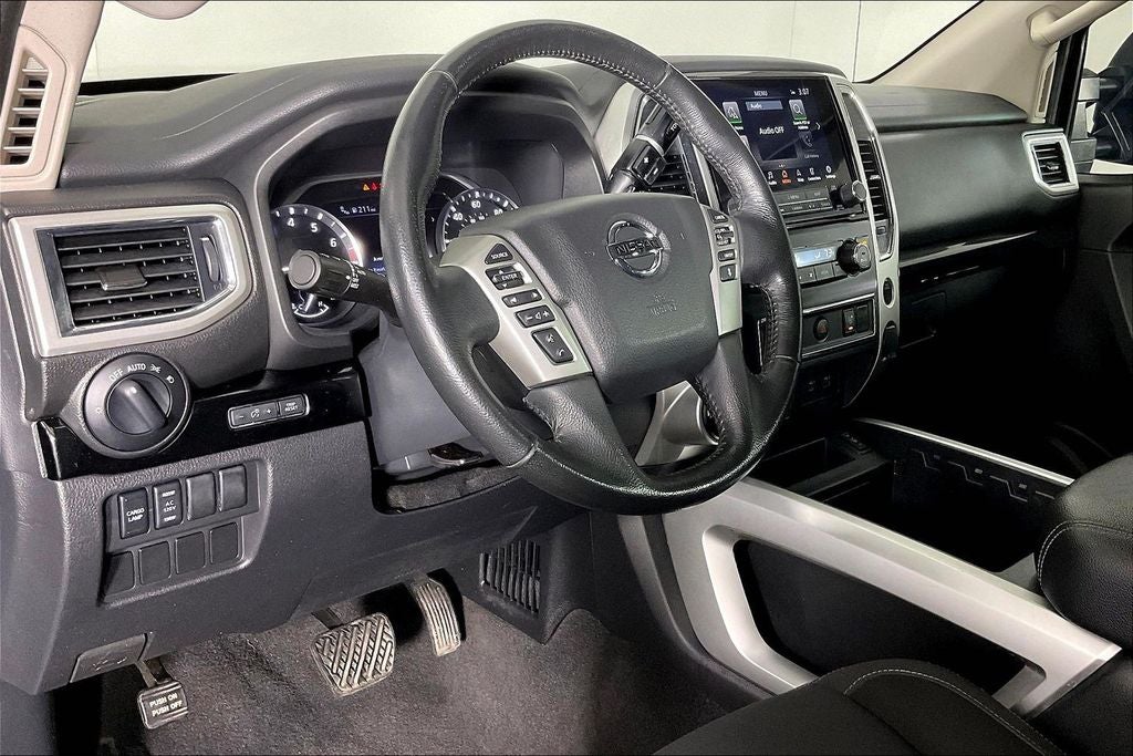 2021 Nissan Titan SV