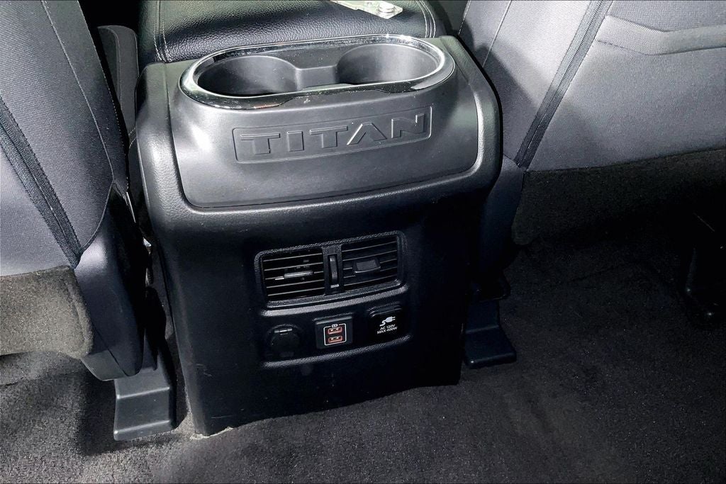 2021 Nissan Titan SV