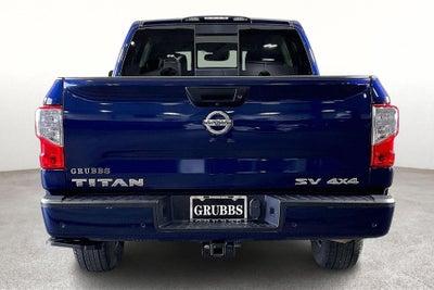 2021 Nissan Titan SV