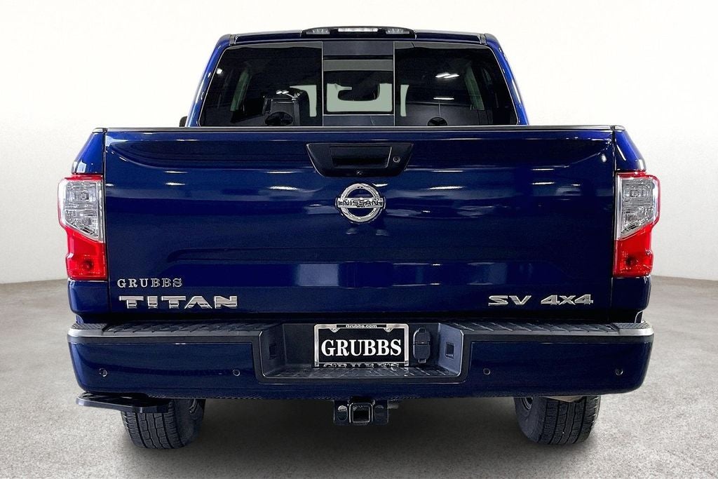 2021 Nissan Titan SV
