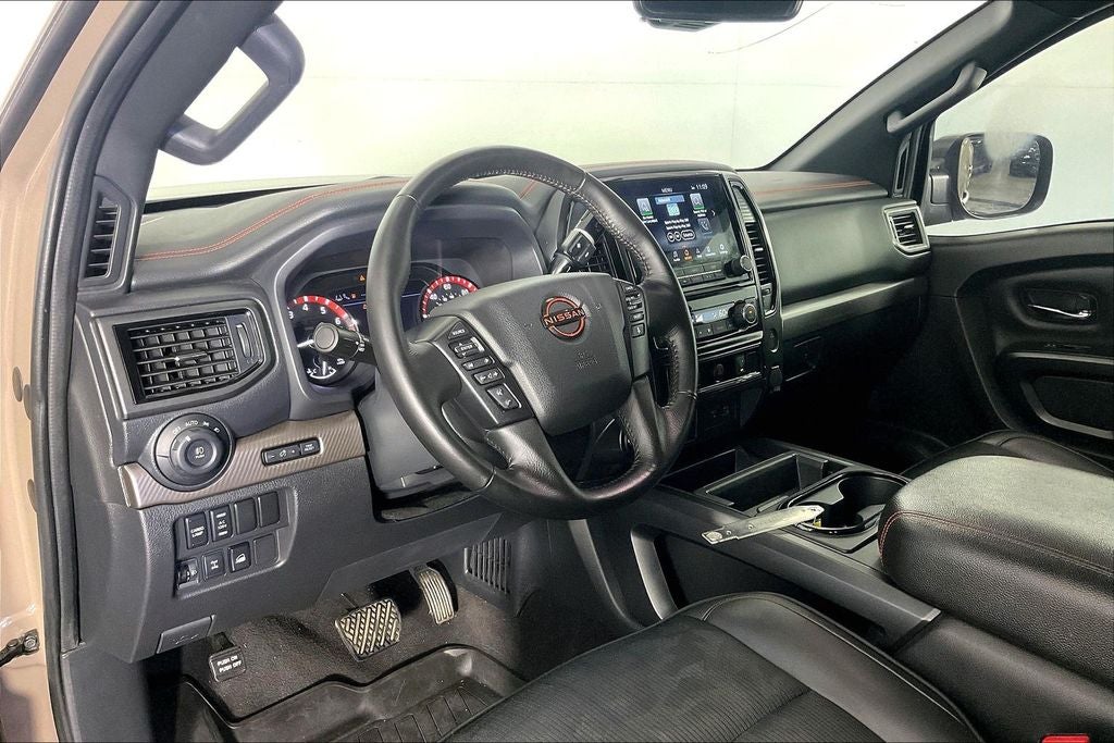 2024 Nissan Titan PRO-4X