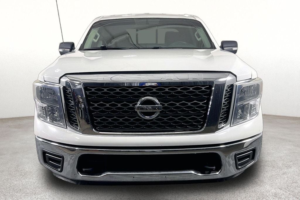 2018 Nissan Titan SV
