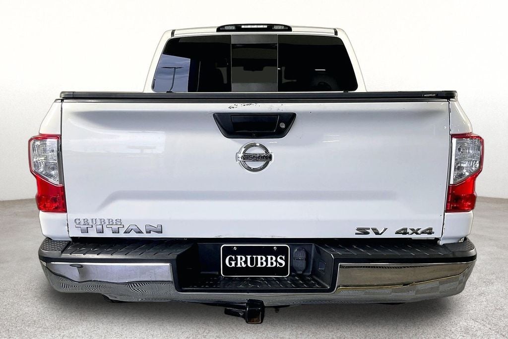 2018 Nissan Titan SV