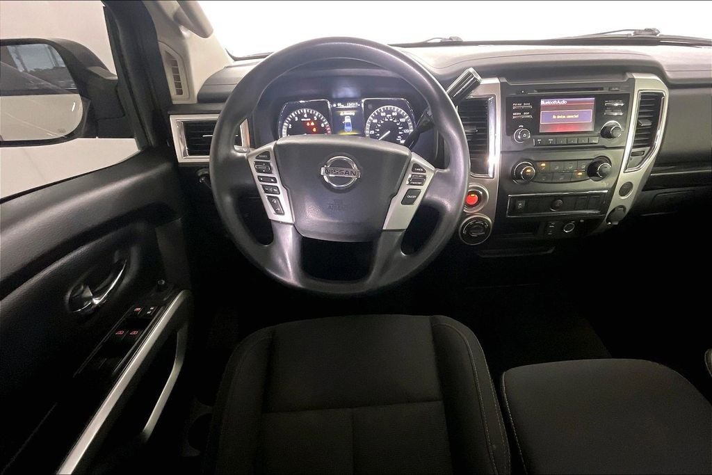 2018 Nissan Titan SV