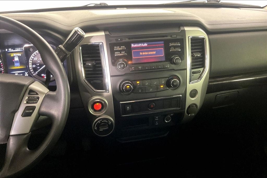 2018 Nissan Titan SV