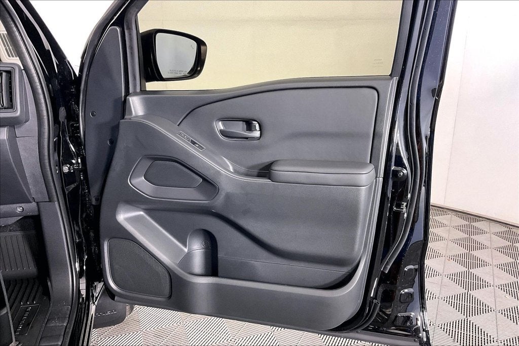 2027 Nissan Frontier S