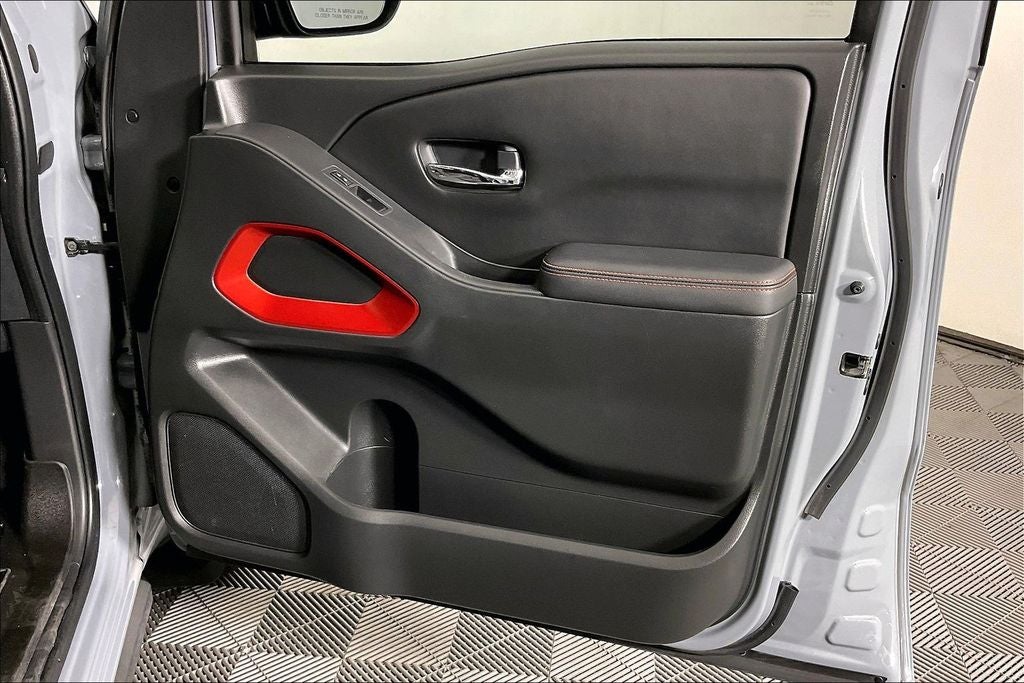 2023 Nissan Frontier PRO-X