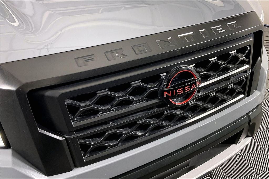 2023 Nissan Frontier PRO-X