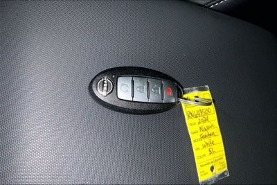 2024 Nissan Frontier SL