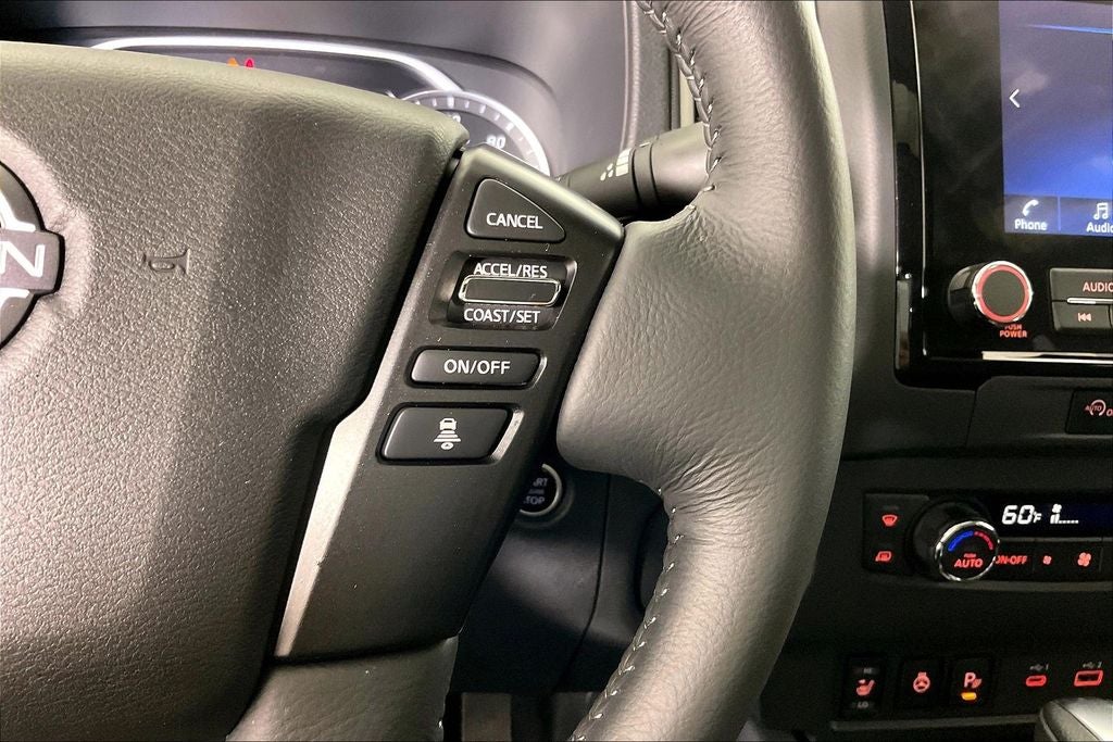 2024 Nissan Frontier SL