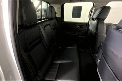 2024 Nissan Frontier SL